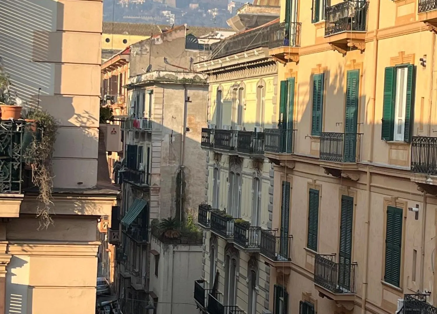 Hotel Voglia 'E Turna Napoli